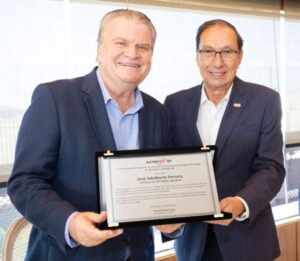 José Adalberto Ferrara, presidente da Tokio Marine, e Ricardo Montenegro, presidente da Aconseg-SP