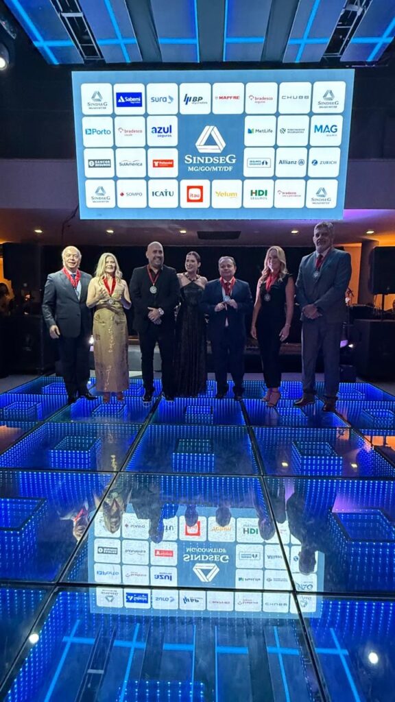 Cinco profissionais do mercado de seguros foram reconhecidos na entrega da Medalha do Mérito Segurador 2025